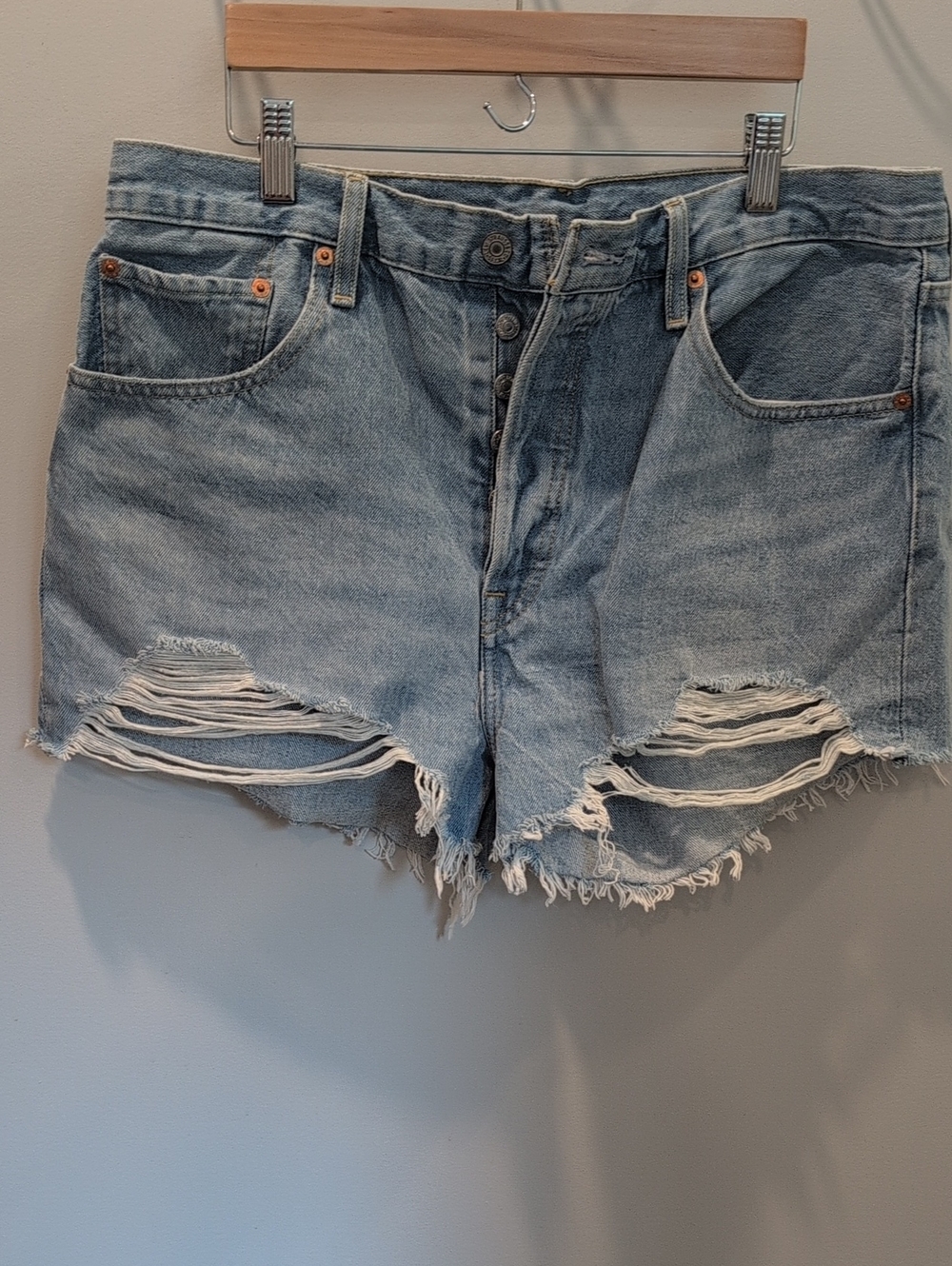 New Levi Cut Off shorts.